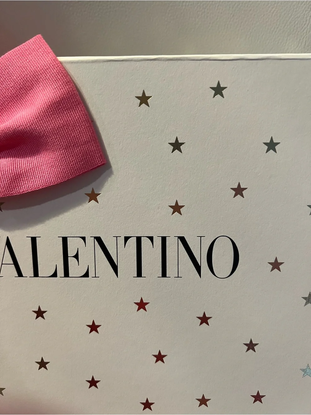VALENTINO BEAUTY Ivory Pouch Makeup Wristlet Bag Clutch Pouch NIB + Gift Box
